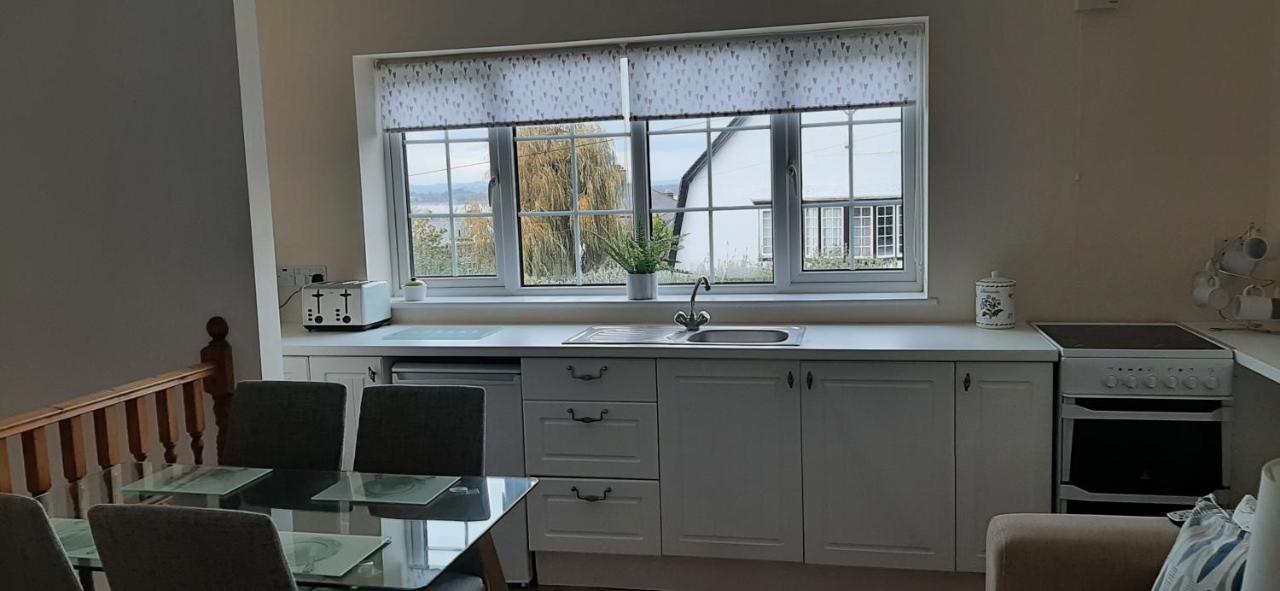 Estuary View Apartment Ексмут Екстериор снимка